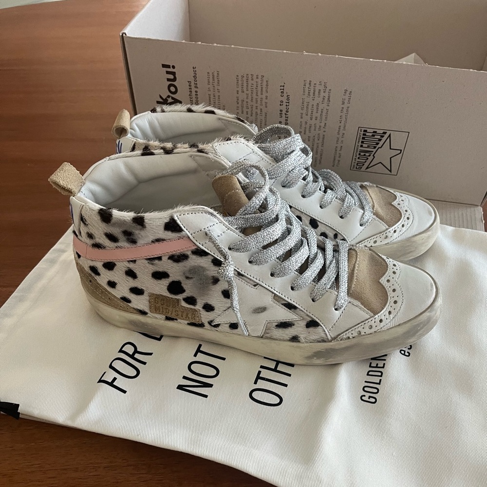 Golden Goose Mid Star Sneakers